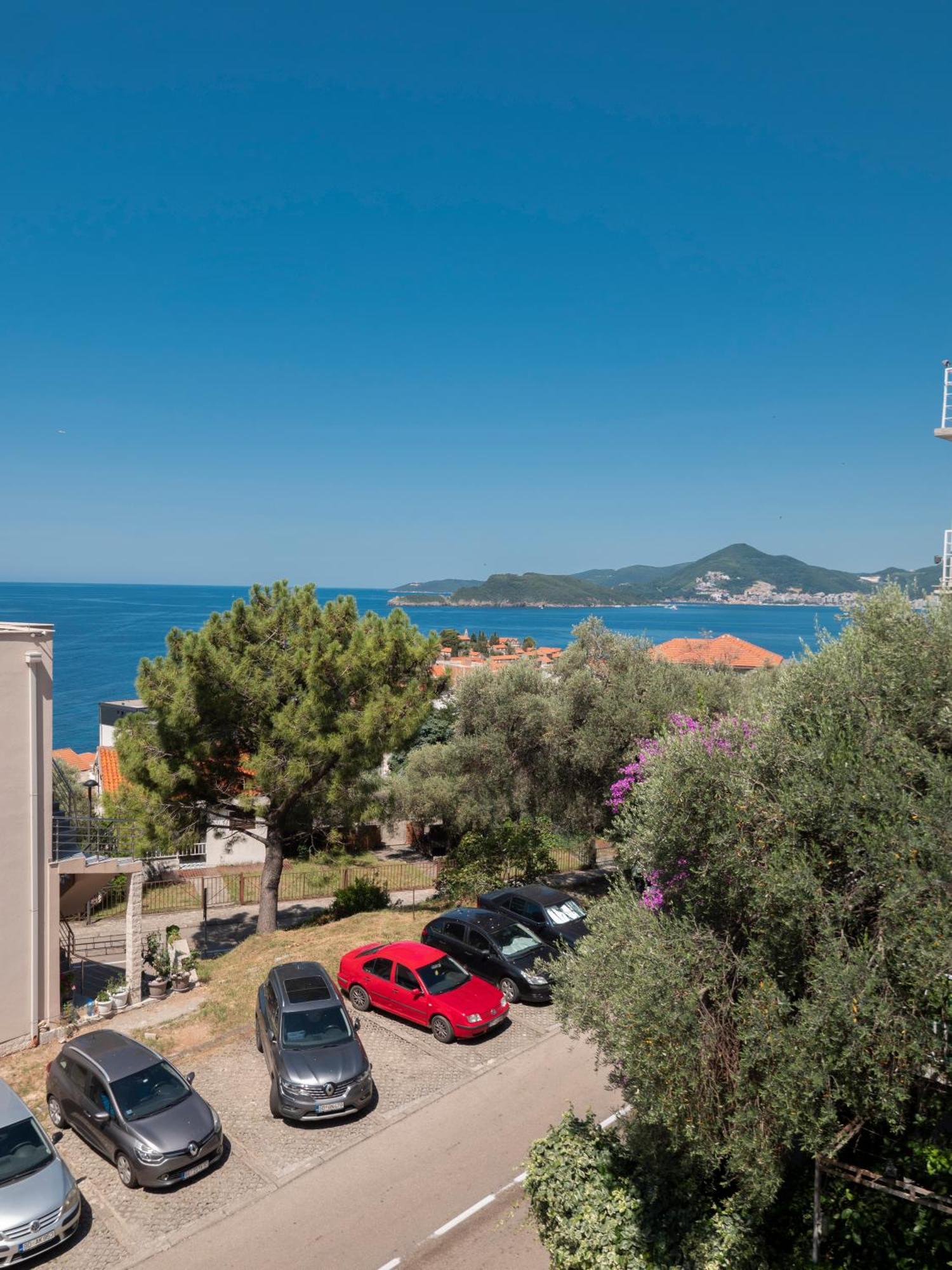 Apartments Marina Sveti Stefan Luaran gambar